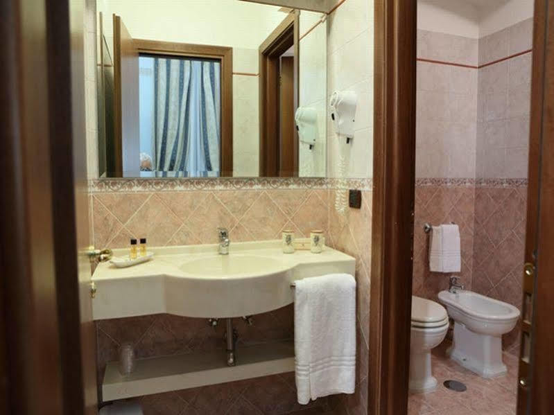 Casa Isabella Exclusive Hotel Моттола Экстерьер фото